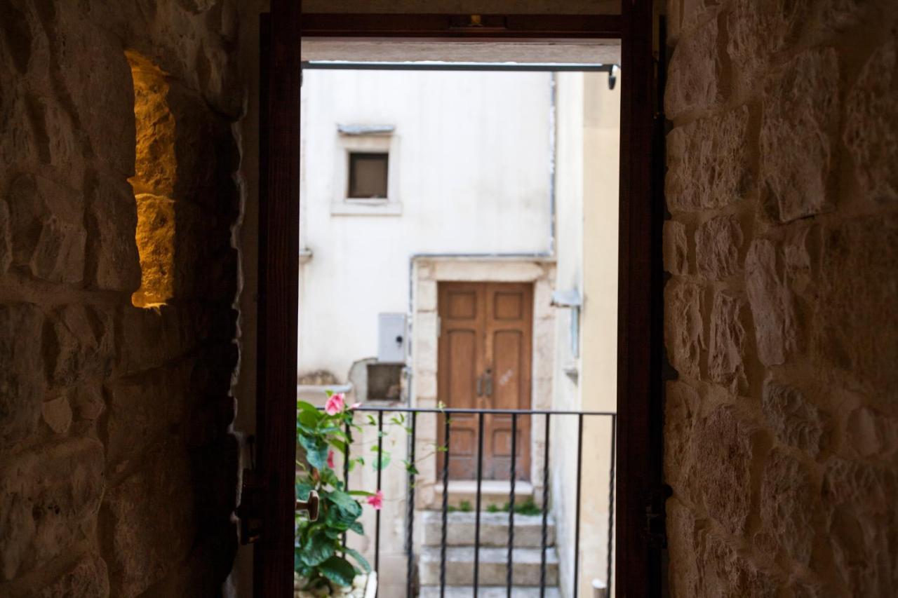 Dimora A Corte Conversano Bagian luar foto